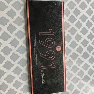 BH cosmetics 1991 by Alicia Marie Palette!